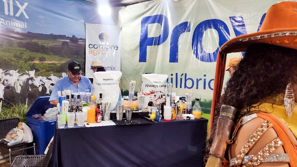 Provemix na 12ª Expovel: Rações Sob Medida e Degustação Exclusiva