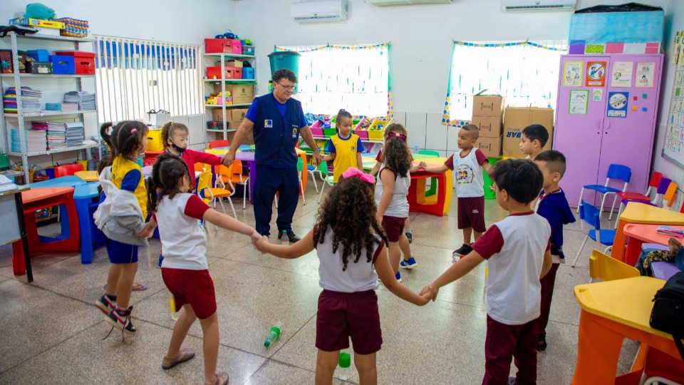 Escolas próximas a pontos críticos no Baixo Madeira tem horário de aula reduzido 