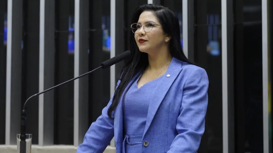 Deputada Cristiane Lopes, a única parlamentar de Rondônia que votou contra a blindagem