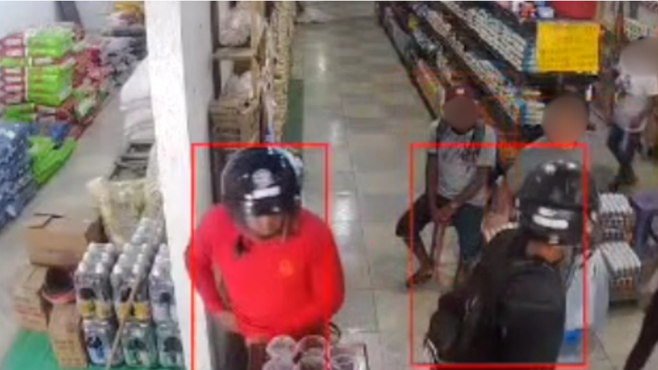 VÍDEOS: criminosos armados roubam mais de R$ 40 mil em comércio  